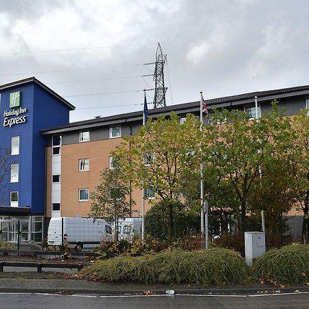 Holiday Inn Express Birmingham Star City By Ihg מראה חיצוני תמונה