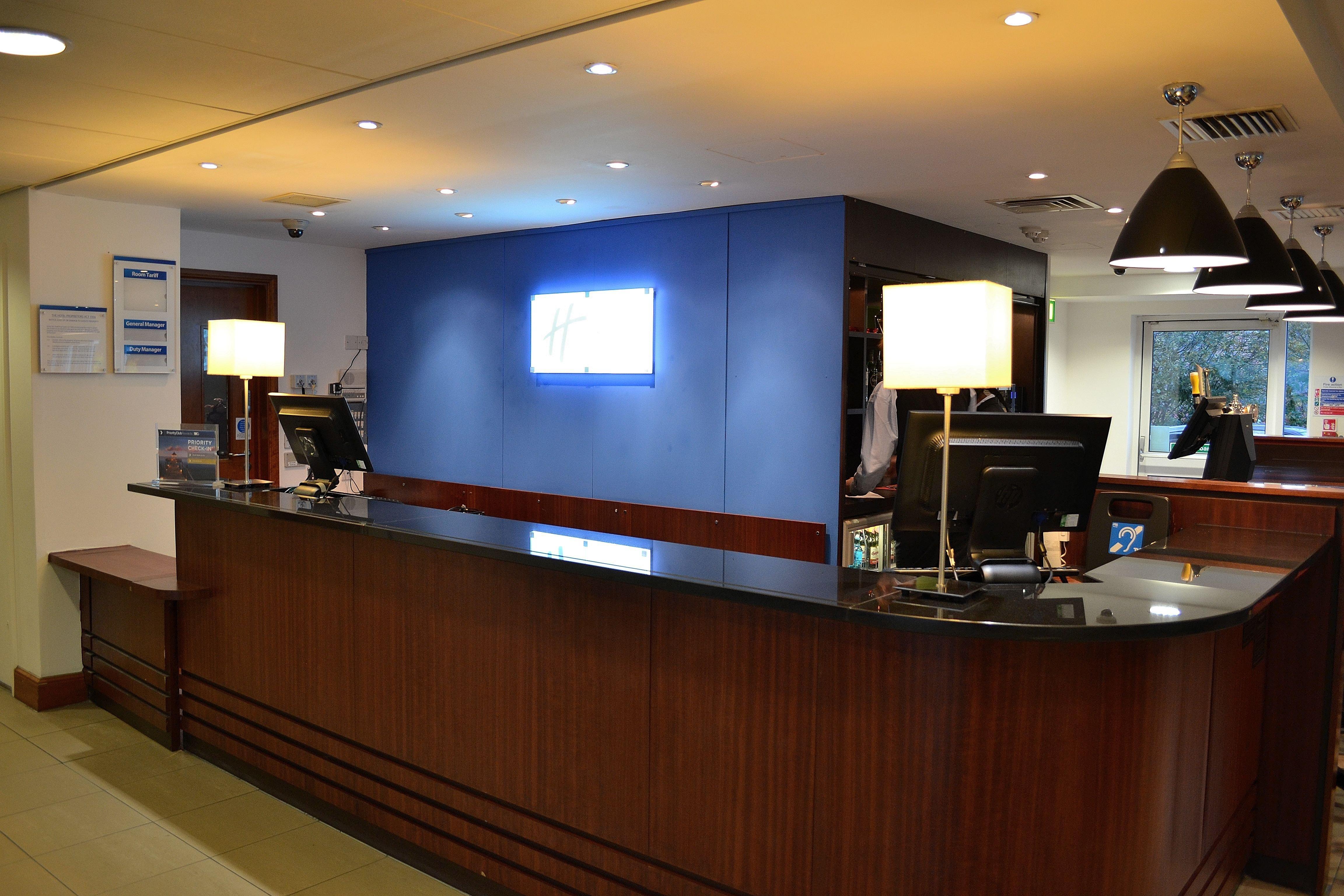 Holiday Inn Express Birmingham Star City By Ihg מראה חיצוני תמונה
