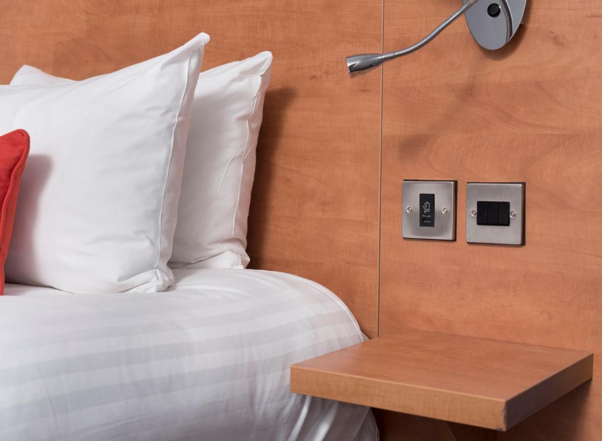 Holiday Inn Express Birmingham Star City By Ihg מראה חיצוני תמונה